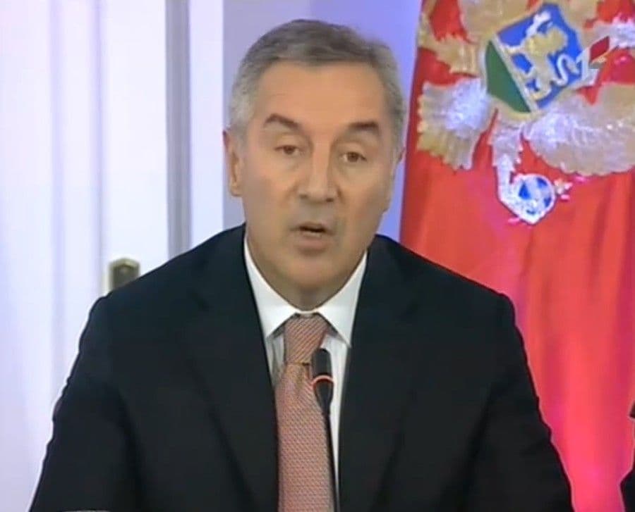 Đukanović: Prelazna vlada je politički trik opozicije Đukanović: Prelazna vlada je politički trik opozicije