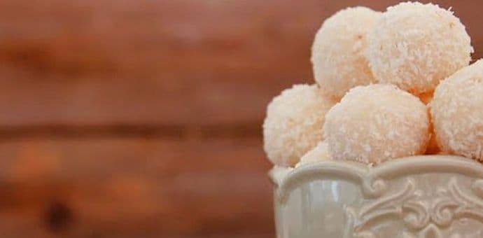 Kuglice od kokosa i limuna  Kuglice od kokosa i limuna