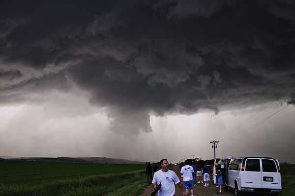 SAD: Serija tornada, 14 poginulih SAD: Serija tornada, 14 poginulih