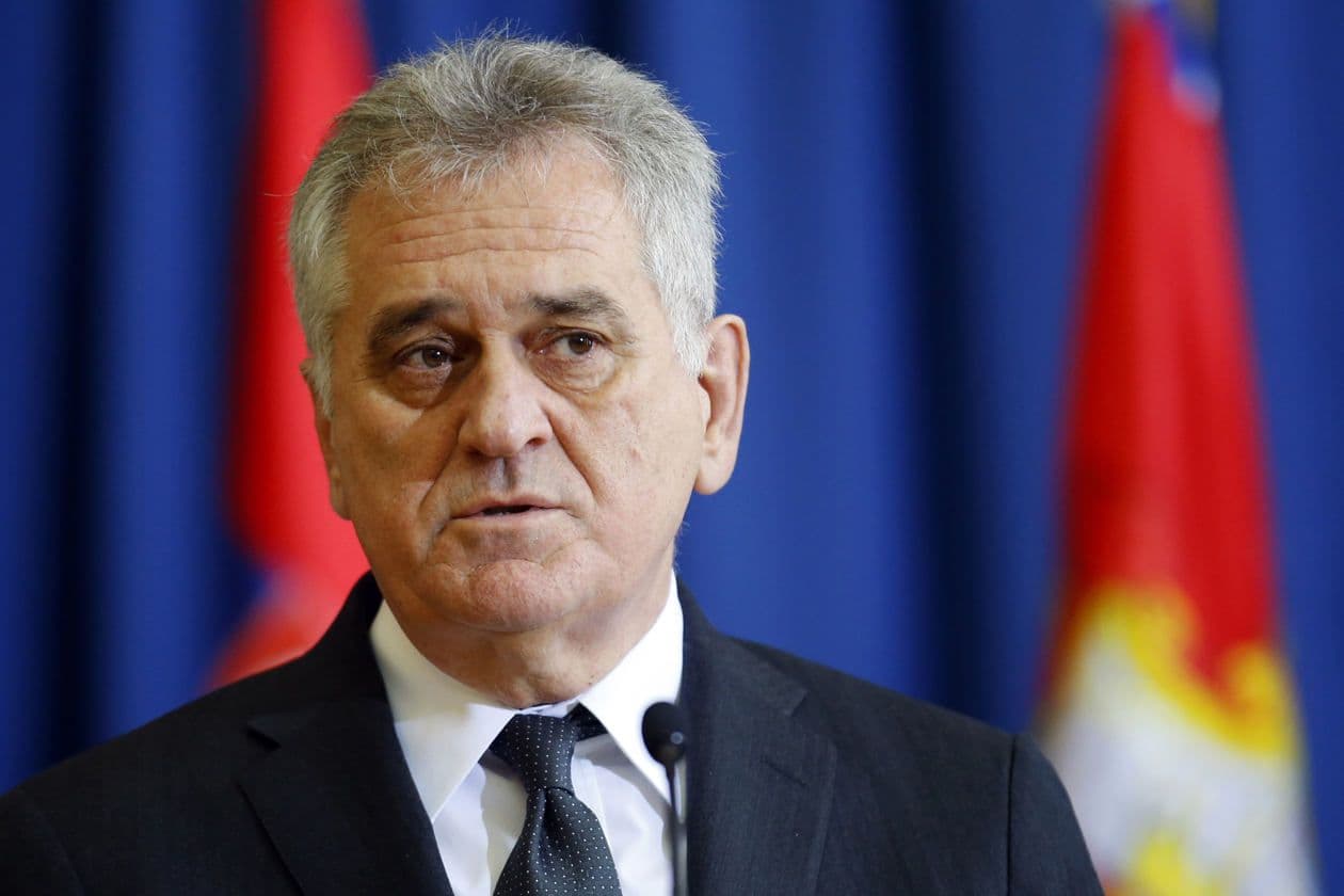 Skica za politički portret Tomislava Nikolića: Toma od (ne)povjerenja Skica za politički portret Tomislava Nikolića: Toma od (ne)povjerenja