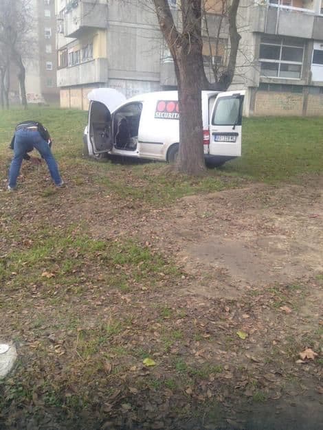 FILMSKA PLJAČKA: Oteto i zapaljeno vozilo za prevoz novca FILMSKA PLJAČKA: Oteto i zapaljeno vozilo za prevoz novca