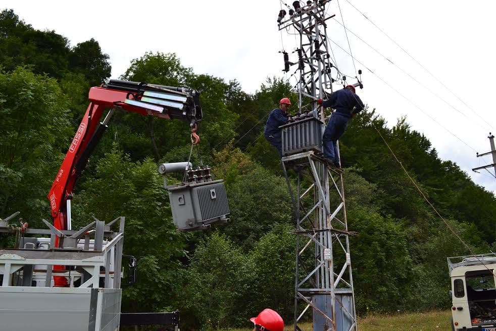 EPCG: U cilju kvalitetnijeg napajanja strujom radovi i 30. decembra EPCG: U cilju kvalitetnijeg napajanja strujom radovi i 30. decembra