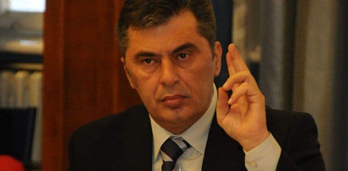 Đukanović: Ako nestane struje, glasa se i bez spreja Đukanović: Ako nestane struje, glasa se i bez spreja