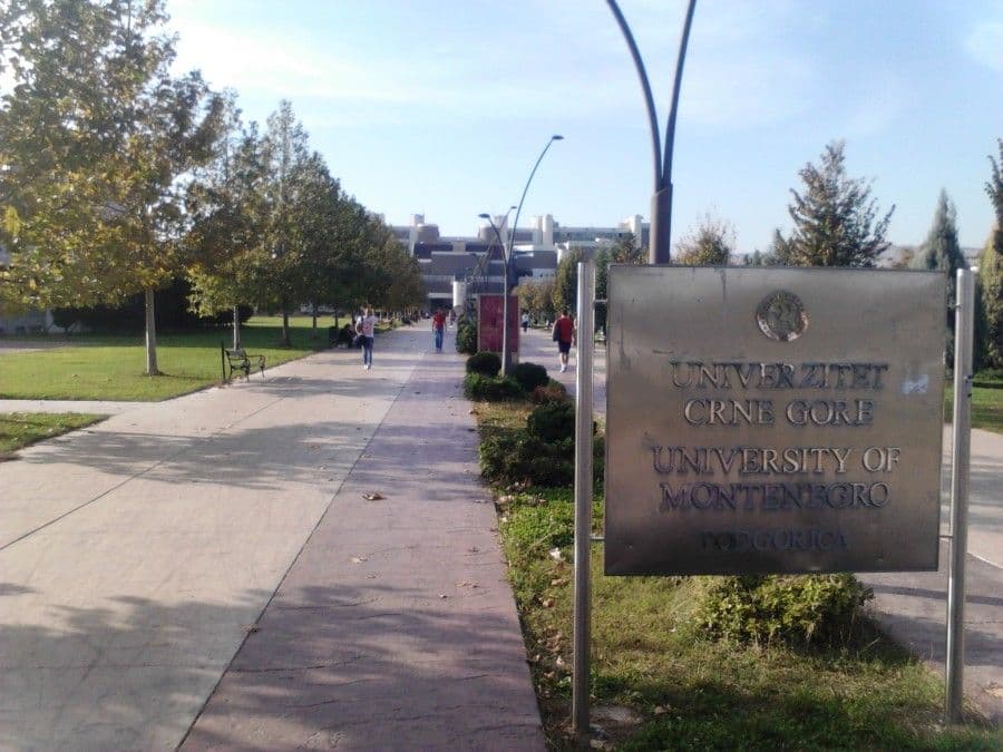 Konkurs za dekane šest fakulteta Konkurs za dekane šest fakulteta