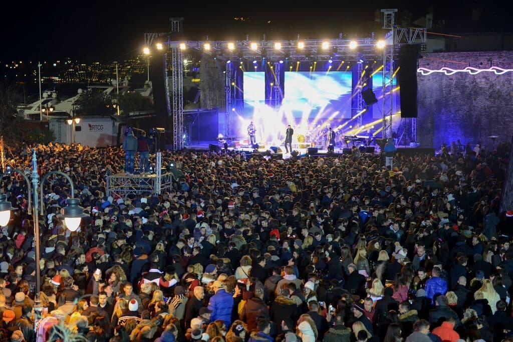 FOTO: Budva - kraljica novogodišnje noći! FOTO: Budva - kraljica novogodišnje noći!