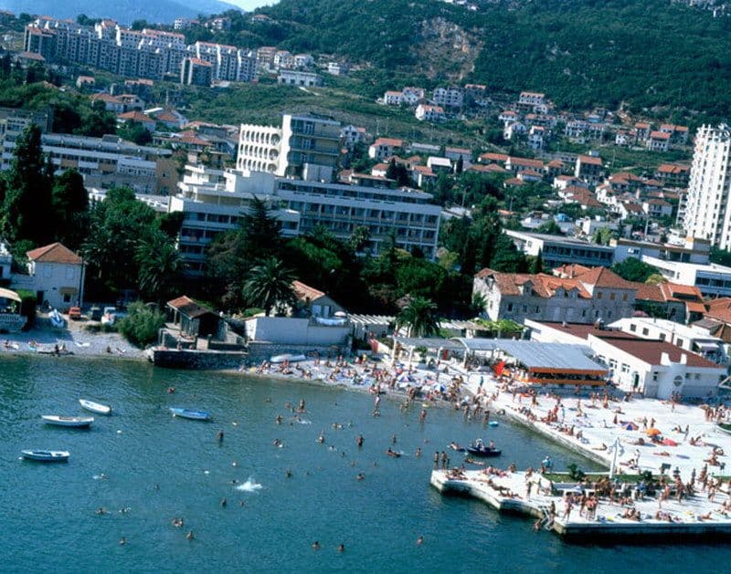 Otvoreno moderno kupalište hotela Palmon bay Otvoreno moderno kupalište hotela Palmon bay