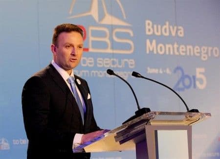 KENTERA: Referendum o NATO sjutra bi prošao KENTERA: Referendum o NATO sjutra bi prošao