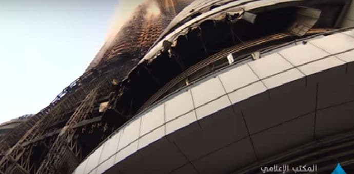 Dubai: Prve fotografije hotela nakon gašenja požara Dubai: Prve fotografije hotela nakon gašenja požara