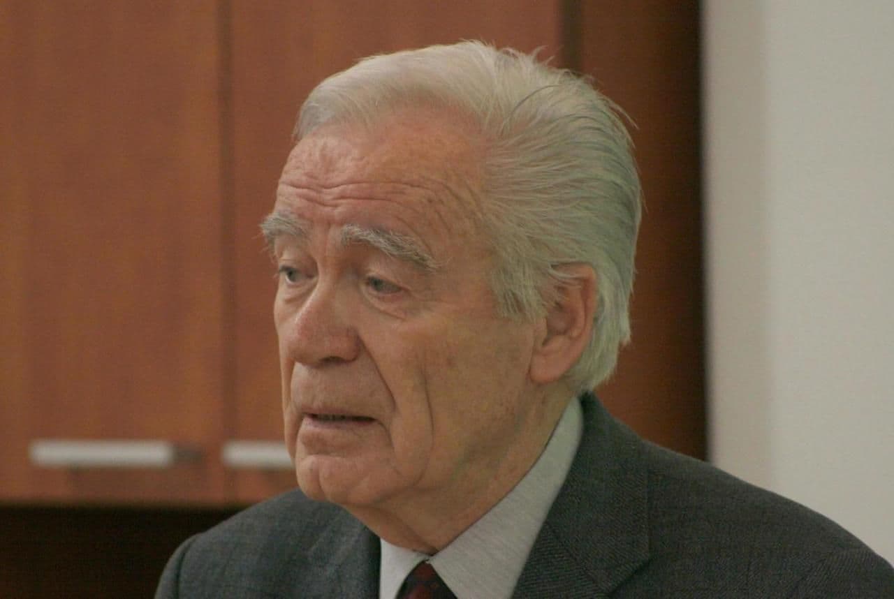 Prof. dr Radovan RADONJIĆ: Svojoj Crnoj Gori, otvoreno Prof. dr Radovan RADONJIĆ: Svojoj Crnoj Gori, otvoreno