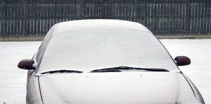 VIDEO: Kako brzo odlediti stakla na automobilu VIDEO: Kako brzo odlediti stakla na automobilu