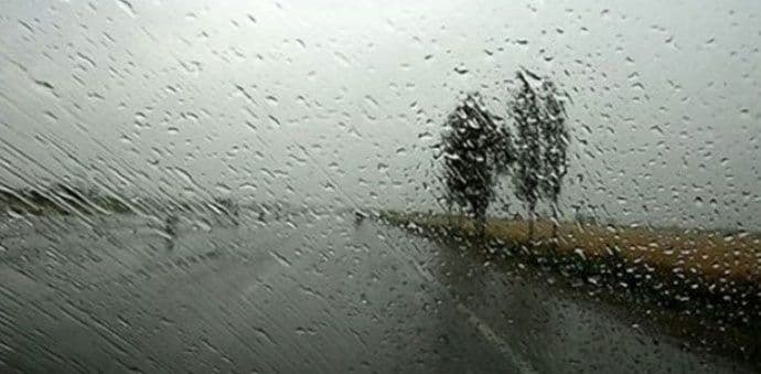 Putevi mokri, vidljivost smanjena Putevi mokri, vidljivost smanjena