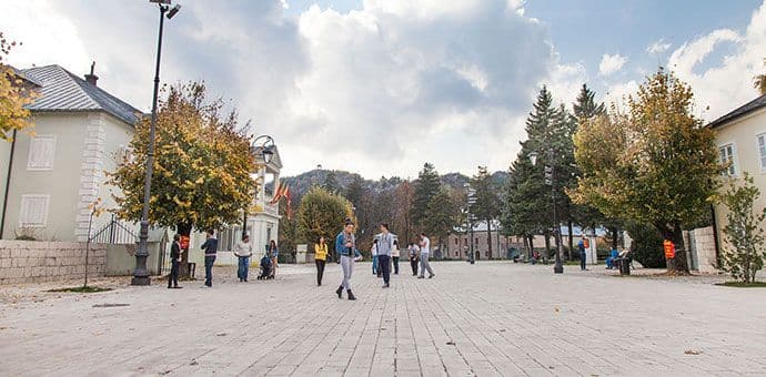 TO Cetinje: Praznični koncert 8. januara na Dvorskom trgu TO Cetinje: Praznični koncert 8. januara na Dvorskom trgu