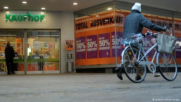 Smrt prodavnica u eri interneta Smrt prodavnica u eri interneta