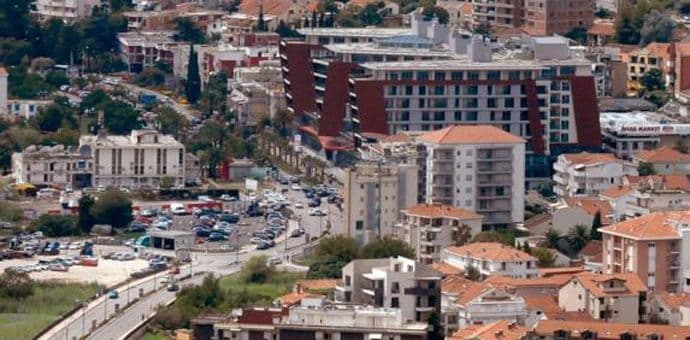 Bez kvoruma za glasanje o TQ Plazi u Budvi Bez kvoruma za glasanje o TQ Plazi u Budvi