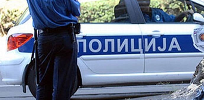 Srbija: Ukraden kombi sa 13 pečenih prasića i tri jagnjeta Srbija: Ukraden kombi sa 13 pečenih prasića i tri jagnjeta