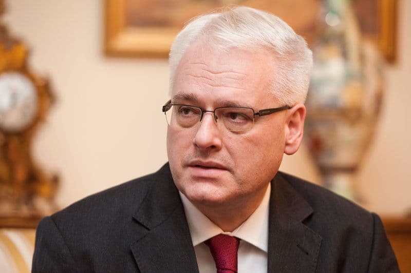 Ivo Josipović odlučio: Podnosim ostavku! Ivo Josipović odlučio: Podnosim ostavku!