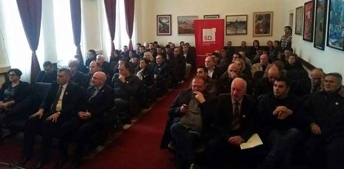 BRAJOVIĆ: Socijaldemokratska ideja se umalo izgubila u politikantstvu i demagogiji BRAJOVIĆ: Socijaldemokratska ideja se umalo izgubila u politikantstvu i demagogiji