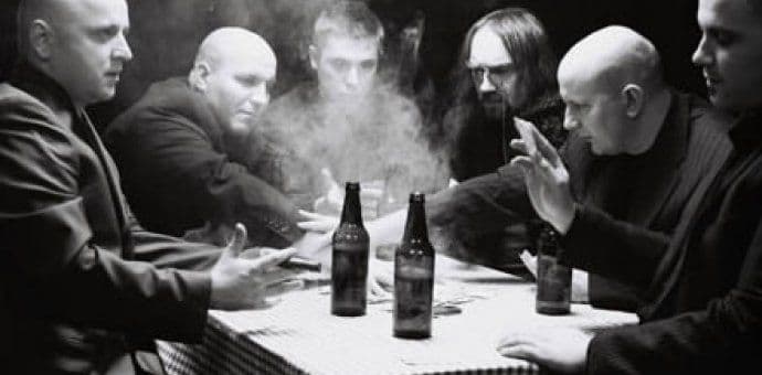 Grupa Hladno pivo objavila spot za pjesmu "Lijepa riječ" Grupa Hladno pivo objavila spot za pjesmu "Lijepa riječ"