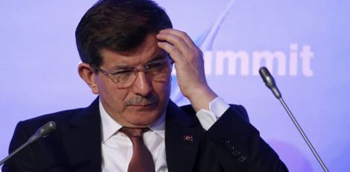 DAVUTOGLU: Bombaš samoubica iz Istanbula je član Islamske države DAVUTOGLU: Bombaš samoubica iz Istanbula je član Islamske države