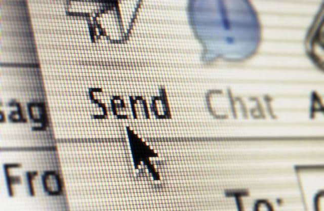 Sud u Strazburu: Poslodavac smije da nadgleda vaše privatne poruke Sud u Strazburu: Poslodavac smije da nadgleda vaše privatne poruke