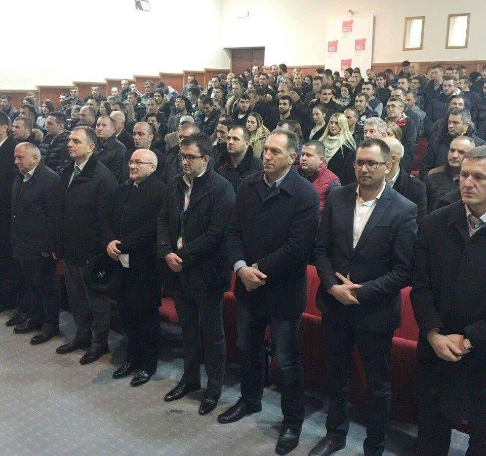 Lazović: Očekuju nas velike izborne pobjede Lazović: Očekuju nas velike izborne pobjede