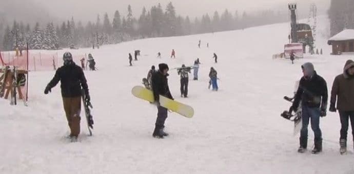 Tokom vikenda u Kolašinu 600 skijaša Tokom vikenda u Kolašinu 600 skijaša