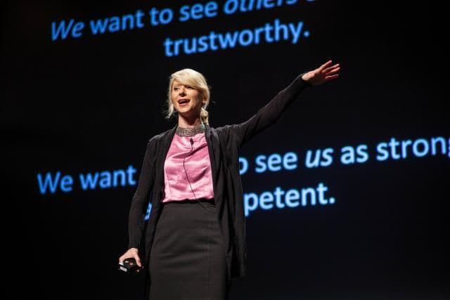 Ljudi vas ocjenjuju na osnovu ove dvije stvari Ljudi vas ocjenjuju na osnovu ove dvije stvari