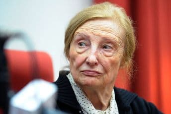 Perović: Stavom o Srebrenici Vlada sebe trajno legitimisala Perović: Stavom o Srebrenici Vlada sebe trajno legitimisala