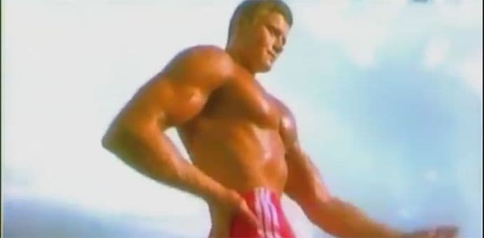 Bio je prvi gej srpskog filma, a danas drži klub za bildere Bio je prvi gej srpskog filma, a danas drži klub za bildere