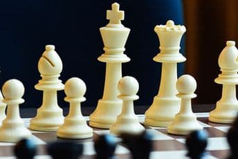 Bjelopoljac pucao na komšiju zbog šahovske figure!? Bjelopoljac pucao na komšiju zbog šahovske figure!?