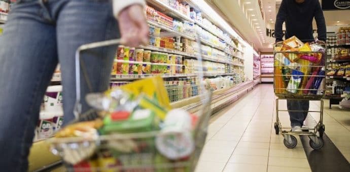 Potrošačka korpa u oktobru 637,8 eura Potrošačka korpa u oktobru 637,8 eura