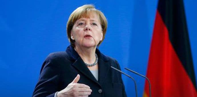Angela Merkel poziva na mjere opreza protiv antisemitizma Angela Merkel poziva na mjere opreza protiv antisemitizma