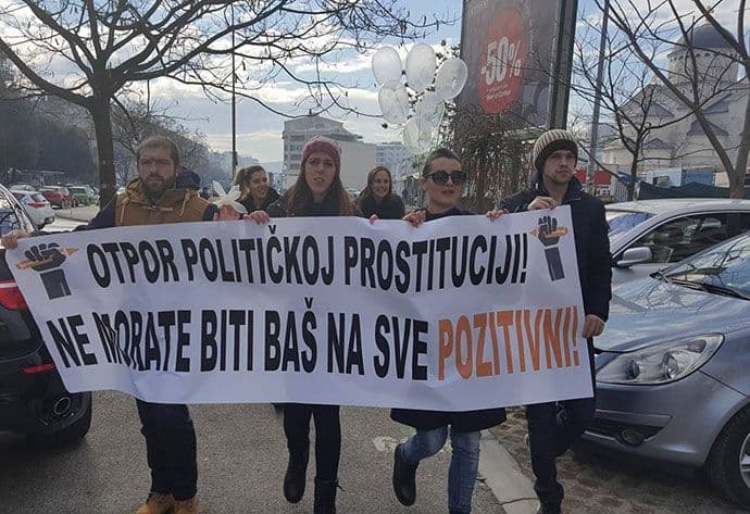 Performans Otpora: Ne morate biti baš na sve pozitivni Performans Otpora: Ne morate biti baš na sve pozitivni