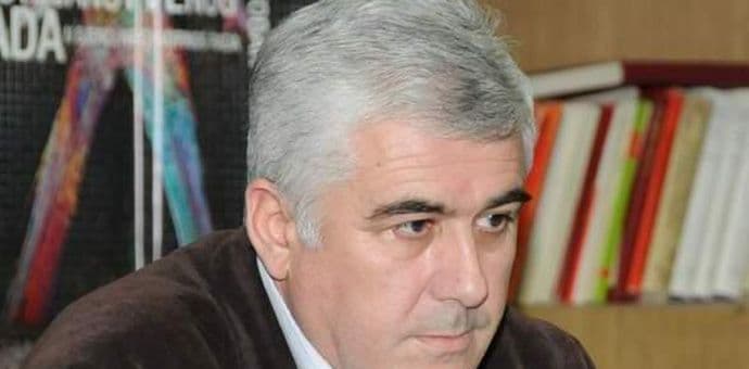 Razmotriti Predlog zakona o zaradama zaposlenih u javnom sektoru Razmotriti Predlog zakona o zaradama zaposlenih u javnom sektoru