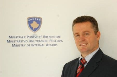 Rafet Rama protivkandidiat Tačiju Rafet Rama protivkandidiat Tačiju