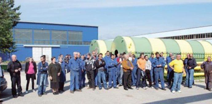 Počela isplata otpremnina radnicima Metalca Počela isplata otpremnina radnicima Metalca