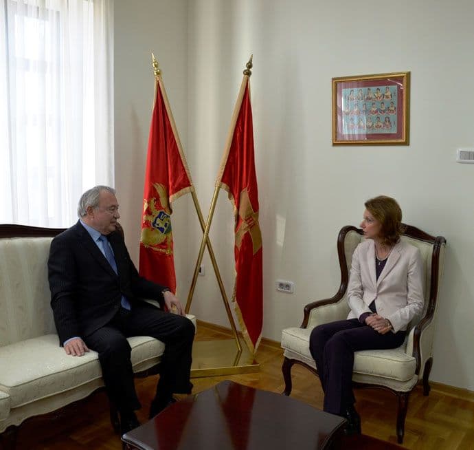 Pejanović primila u oproštajnu posjetu ambasadora Lipku Pejanović primila u oproštajnu posjetu ambasadora Lipku