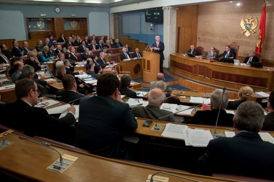 Rasprava o povjerenju Vladi: Završne riječi, pa glasanje Rasprava o povjerenju Vladi: Završne riječi, pa glasanje