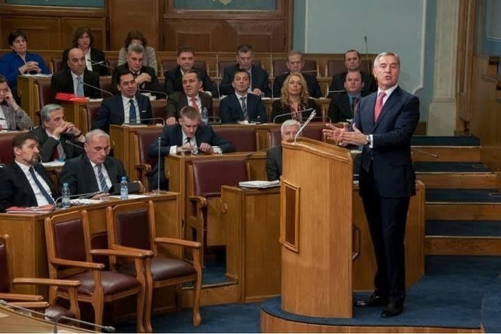 CRNOGORCI AUSTRALIJE: Crna Gora ulazi u mirnije vode CRNOGORCI AUSTRALIJE: Crna Gora ulazi u mirnije vode