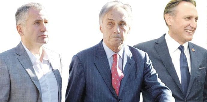 Konsultacije Lekića, Krivokapića i Rakčevića o prelaznoj vladi Konsultacije Lekića, Krivokapića i Rakčevića o prelaznoj vladi