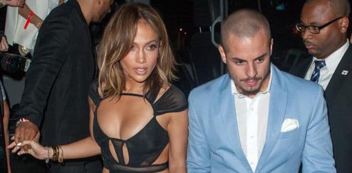 Zašto muškarci lude za starijim ženama? Zašto muškarci lude za starijim ženama?