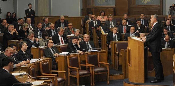 Analitičari: Ministarska mjesta tehnička, ne suštinska ponuda protiv krađe Analitičari: Ministarska mjesta tehnička, ne suštinska ponuda protiv krađe