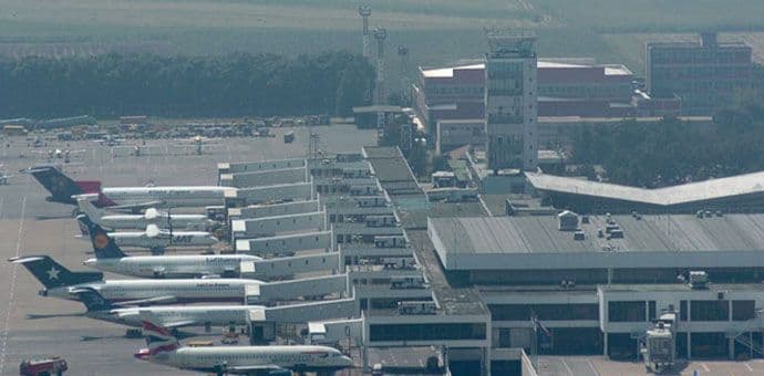 ILIĆ: Niskobudžetne avio kompanije neće sletati na aerodrom u Beogradu ILIĆ: Niskobudžetne avio kompanije neće sletati na aerodrom u Beogradu