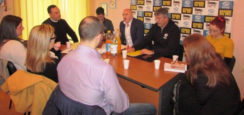 Održana tribina “Policijski servis i policijski integritet u Nikšiću” Održana tribina “Policijski servis i policijski integritet u Nikšiću”