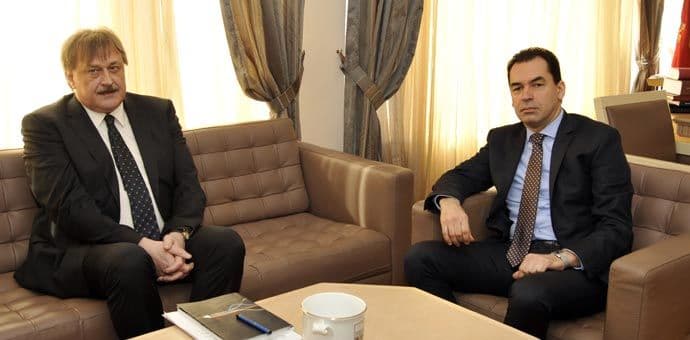 Pažin-Močnik: Zajedničko pravno i kulturno-istorijsko nasljeđe CG i Slovenije osnov za uspješnu saradnju Pažin-Močnik: Zajedničko pravno i kulturno-istorijsko nasljeđe CG i Slovenije osnov za uspješnu saradnju