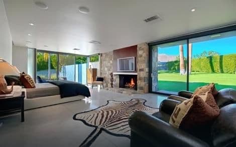 Leonardo Dikaprio izdaje kuću u Palm Springsu Leonardo Dikaprio izdaje kuću u Palm Springsu