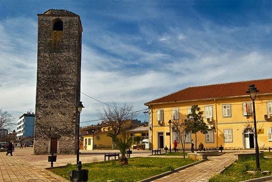 Nakon rekonstrukcije: Sahat-kula postaje i vidikovac Nakon rekonstrukcije: Sahat-kula postaje i vidikovac