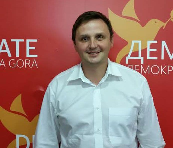 Arsić: Tivatska vlast zrela za prinudni odmor Arsić: Tivatska vlast zrela za prinudni odmor