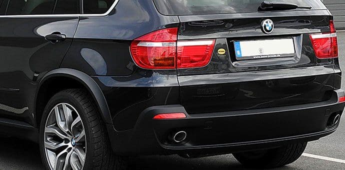 Dispečer nije kazao da je ,,BMW X5“ ministra Ivanovića Dispečer nije kazao da je ,,BMW X5“ ministra Ivanovića