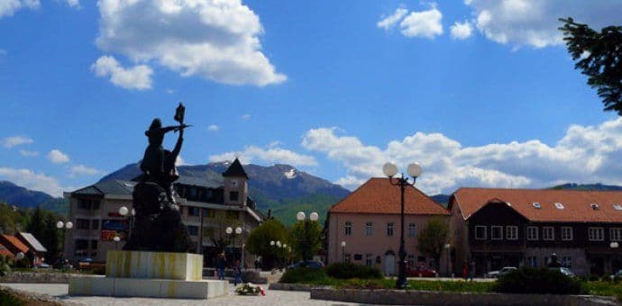 U centru Kolašina bačena bomba U centru Kolašina bačena bomba